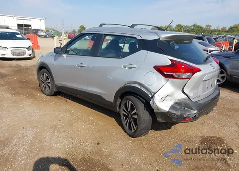 2020 Nissan Kicks Sv Xtronic Cvt from USA, damaged, VIN 3N1CP5CV4LL503585